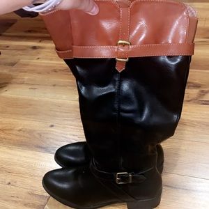 Brown & black boots BEAND NEW STILL IN BOX